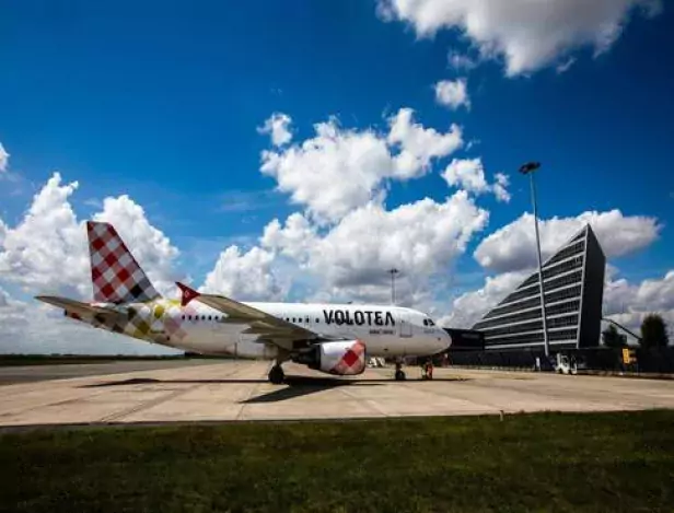 Volotea-A319-Lille-Lesquin-(1)