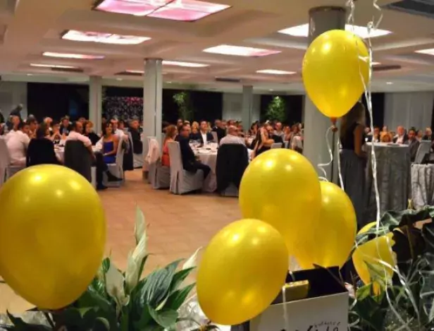 asistentes-a-la-cena-de-gala-del-rotary-club-denia-634x420