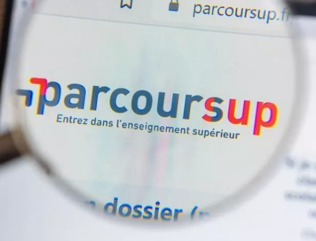 parcoursup-tunon-tourisme